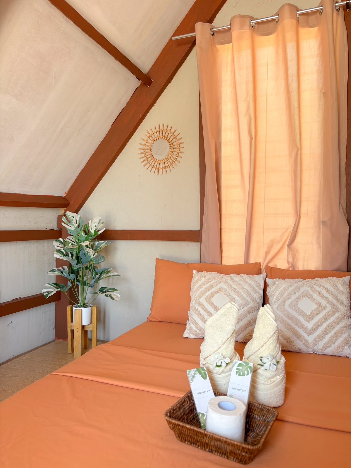 Intérieur simple d'un hébergement à Balabac