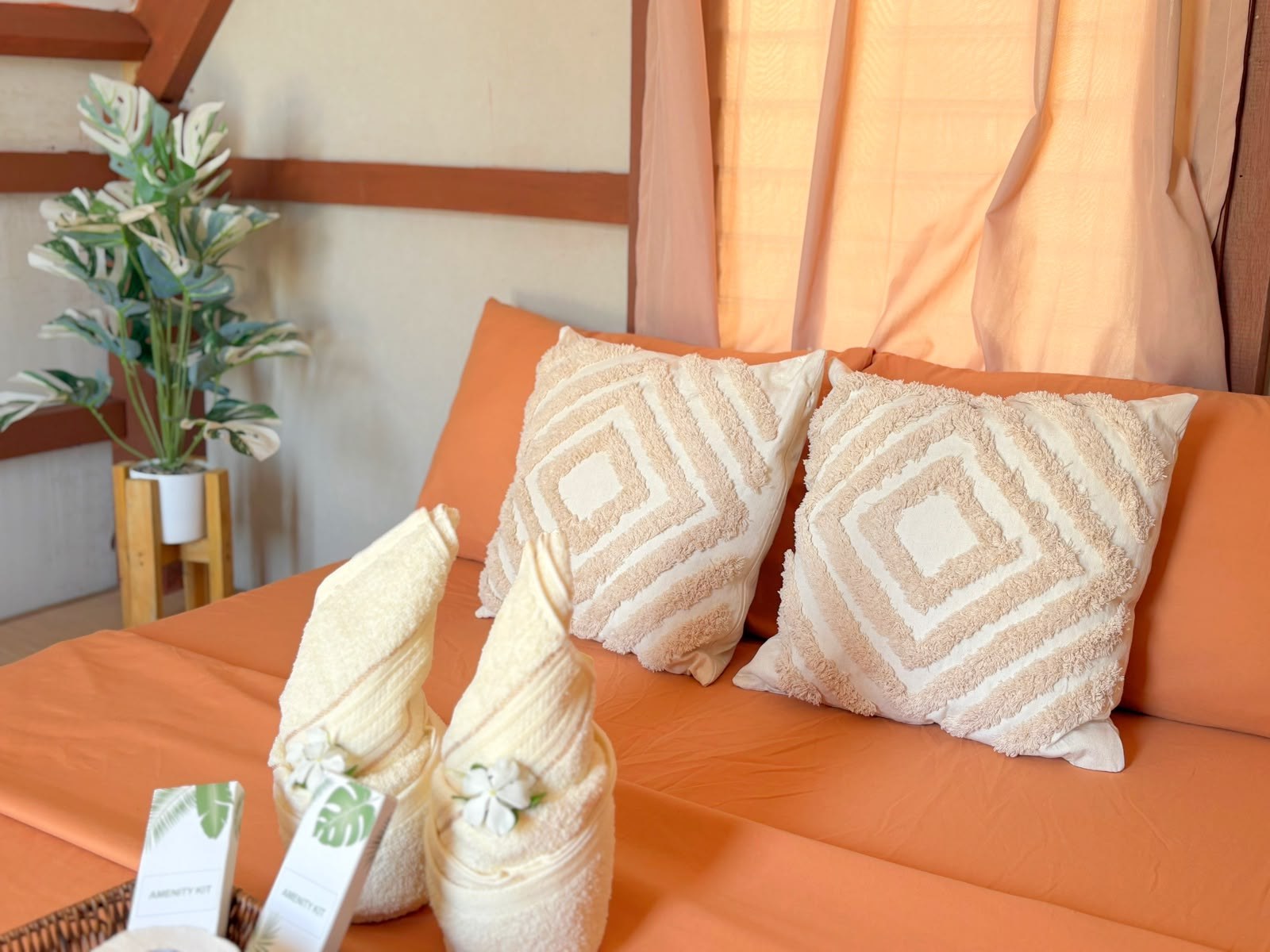 Intérieur simple d'un hébergement à Balabac